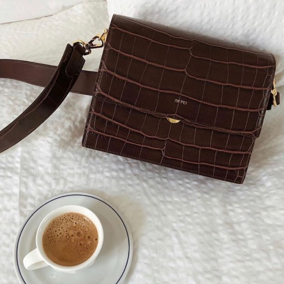 CROC CROSSBODY BAG - Picture 5 of 5